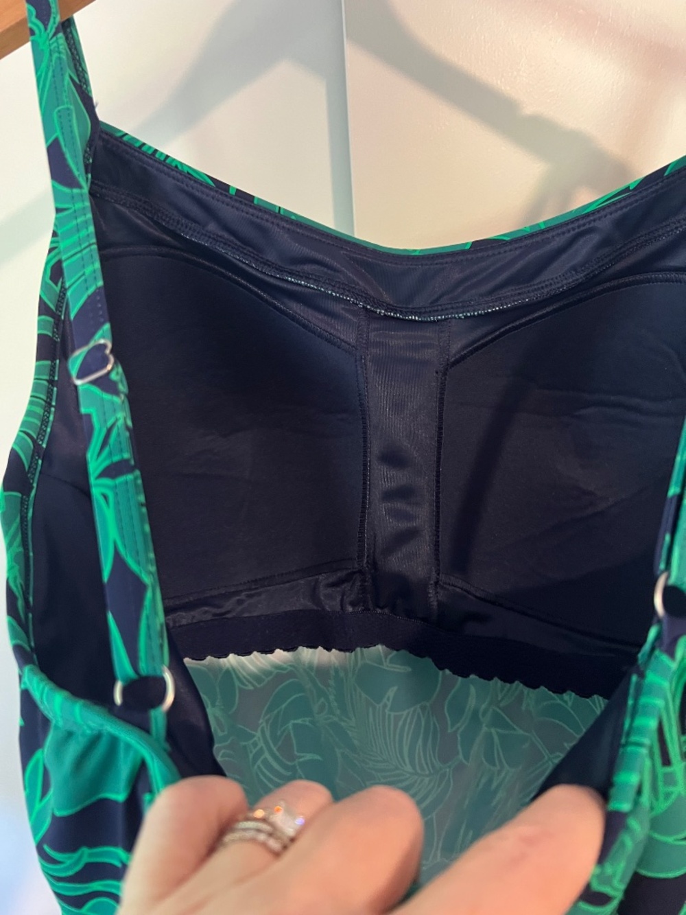 Lands’ End Women’s Tankini top 18 - Picture 4 of 6